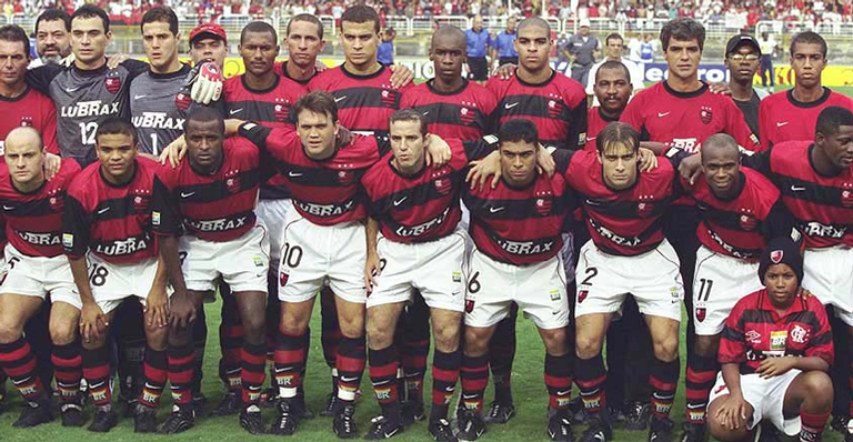 Petkovic e Julio Cesar jogaram juntos em 2001 no Flamengo - reprodução/instagram