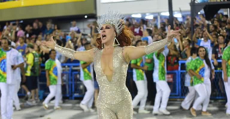 Claudia Raia desfilou pela Beija Flor de Nilópolis - Leo Franco/AgNews