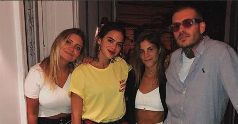 Isabela Soller, Bruna Marquezine, Shantal Abreu e Mateus Verdelho - Reprodução/Instagram