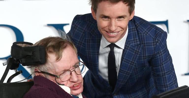 Eddie Redmayne e Stephen Hawking - Getty Images