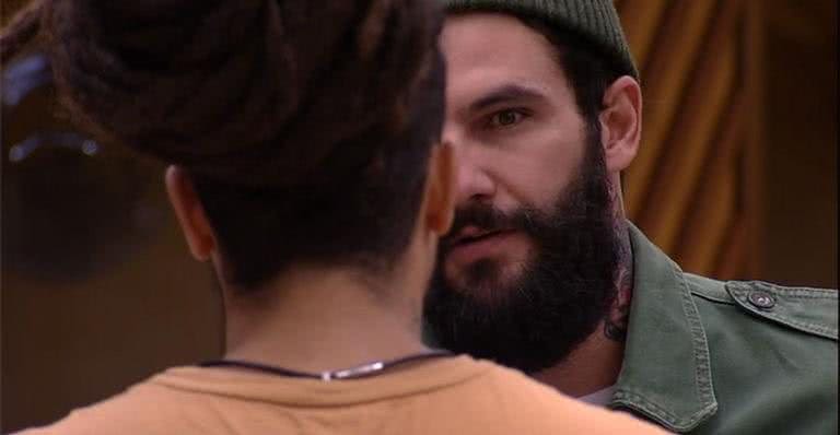 BBB18: Wagner procura Viegas e se declara: 'Meu irmão' - Reprodução