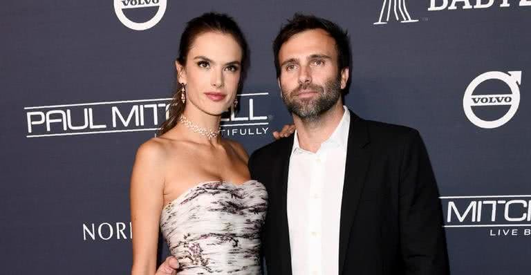 Alessandra Ambrosio e Jamie Mazur - Getty Images