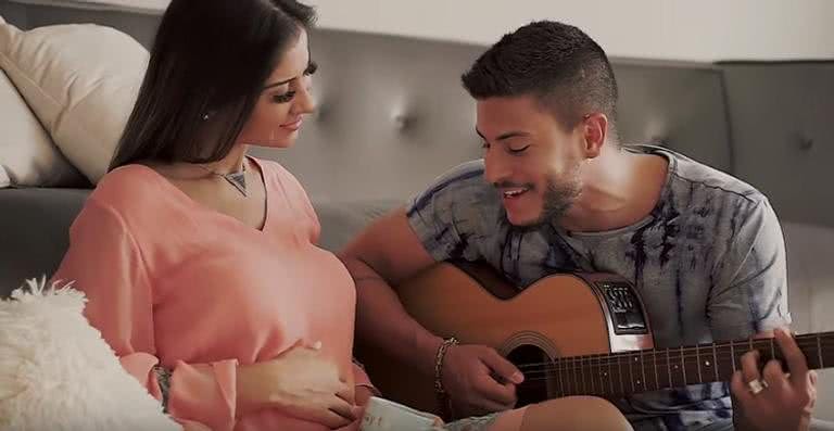 Mayra Cardi e Arthur Aguiar - Reprodução / Youtube