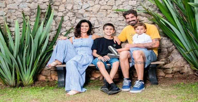 Saretta, Suzana e família mostram a casa em São Paulo - Rogerio Pallatta