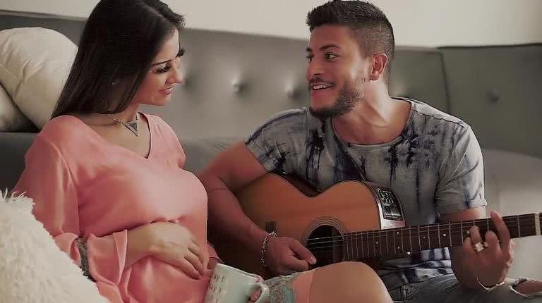 Arthur Aguiar e Mayra Cardi - Reprodução/ Instagram