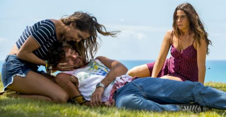 Karola (Deborah Secco), Beto (Emilio Dantas) e Luzia (Giovanna Antonelli) - Globo / João Cotta