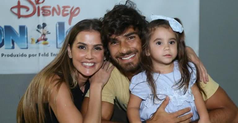 Deborah Secco se encanta com atitude de sua filha - Roberto Filho/ Brazil News