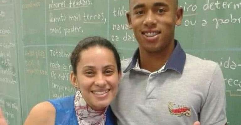 Professora Rita de Cássia e Gabriel Jesus - Reprodução Facebook