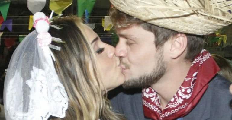 Breno e Paula se casam em festa junina no Rio de Janeiro - THYAGO ANDRADE/BRAZILNEWS