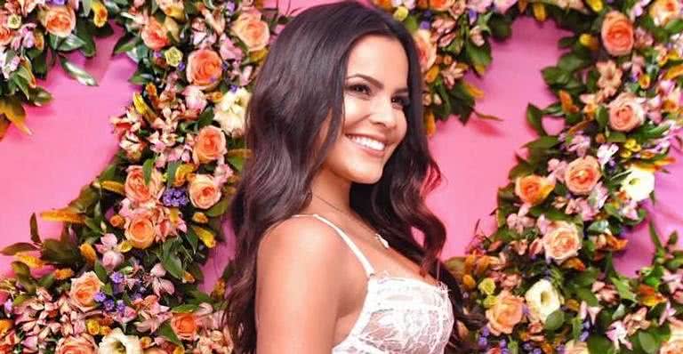 Emilly Araújo comemora aniversário em festão com a gêmea - Eunivan Silva