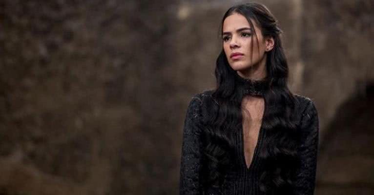 Bruna Marquezine em "Deus Salve o Rei" - Reprodução/TV Globo/Artur Meninea