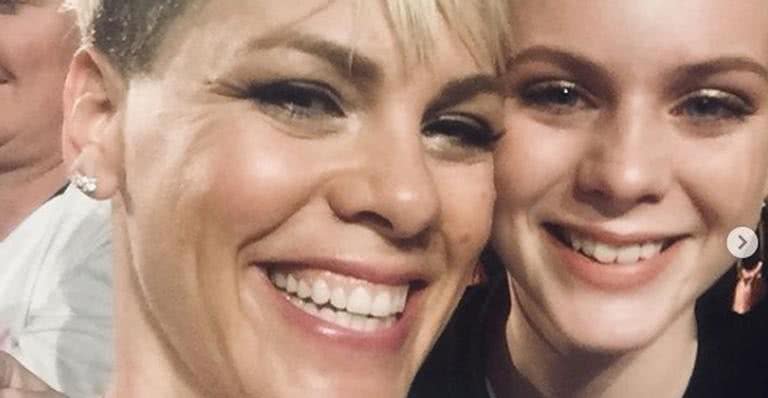 Pink e a fã Leah - Instagram/Reprodução