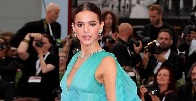 Bruna Marquezine arrasa em Veneza - Reprodução/ Instagram/ Getty Images