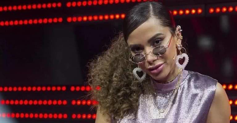 Anitta - Arthur Meninea/Gshow