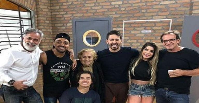 Elenco de 'Os Roni' - (Foto: Reprodução/ Instagram)