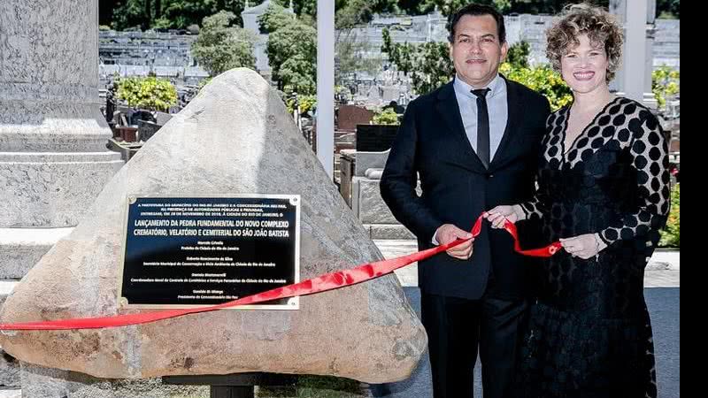 Geraldo Monge, Presidente da Concessionária Rio Pax, e Daniela Mantovanelli, Coordenadora Geral de Cemitérios e Serviços Funerários do MRJ - Bruno Ryfer