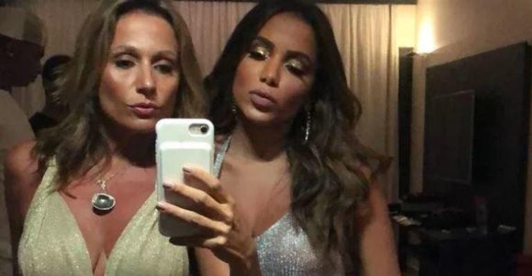 Anitta e Luísa Mell - Reprodução/Instagram