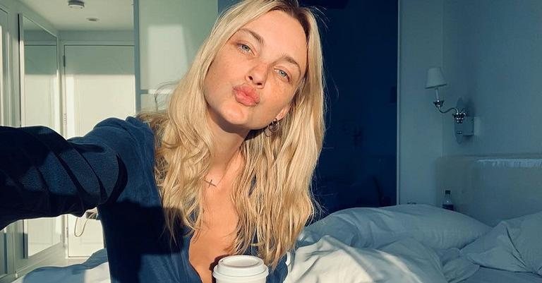 A topmodel vive atualmente em Nova York, mas voltará para desfilar na Sapucaí. - Instagram/Reprodução