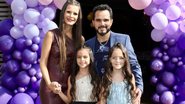 Aniversário das gêmeas Helena e Isabella - Manuela Scarpa/Brazil News