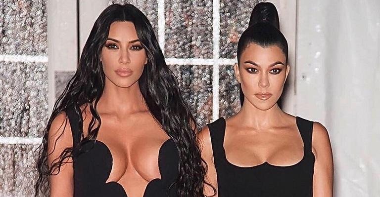 Kim Kardashian e Kourtney Kardashian durante o evento beneficente Amfar - Erik Pendzich/Shutterstock