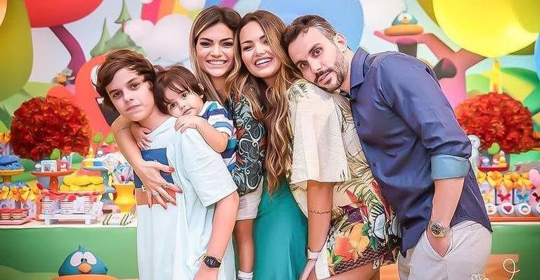 Jaime Vitor Freitas, Artur Freitas, Kelly Key, Suzanna Freitas e Mico Freitas - Dani Badaró