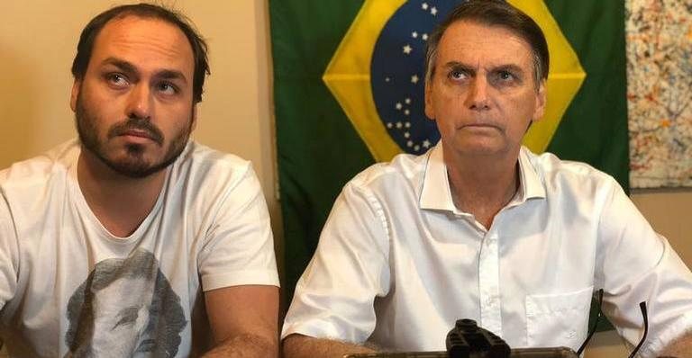 Carlos Bolsonaro e Jair Bolsonaro - Reprodução/Instagram