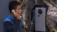 Danrley atende o Big Fone - Reprodução/TV Globo