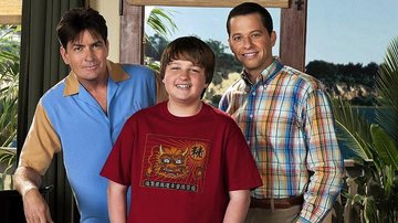 Two and a Half Men chegou ao fim em 2015 - Divulgação