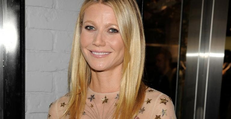 Gwyneth Paltrow está atualmente com Brad Falchuk - Getty Images