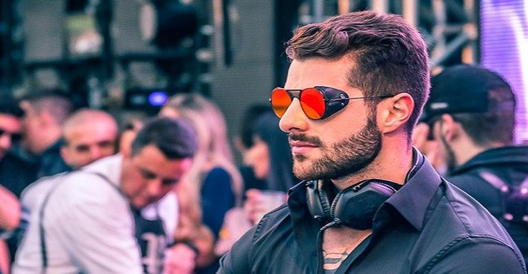 DJ comemorou a conquista para lá de expressiva - Divulgação/ Alisson Demetrio