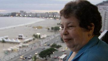 Cantora voltou ao cenário fonográfico aos 77 anos - Divulgação