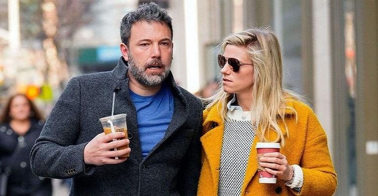 Ben Affleck e Lindsay Shookus viveram idas e vindas no relacionamento - X17online