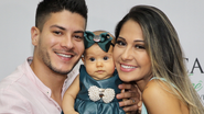 Arthur Aguiar, Mayra Cardi e Sophia - Manuela Scarpa/Brazil News