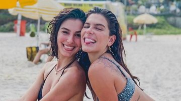 Amigas aproveitaram o feriado para renovar o bronze - Reprodução/Instagram