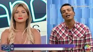 Apresentadores fazem piada com look de jornalista - Reprodução/Instagram