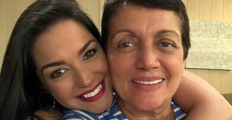 Atriz aproveitou o dia ao lado da mãe - Reprodução/Instagram