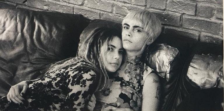 Ashley Benson e Cara Delevingne - Instagram/Reprodução