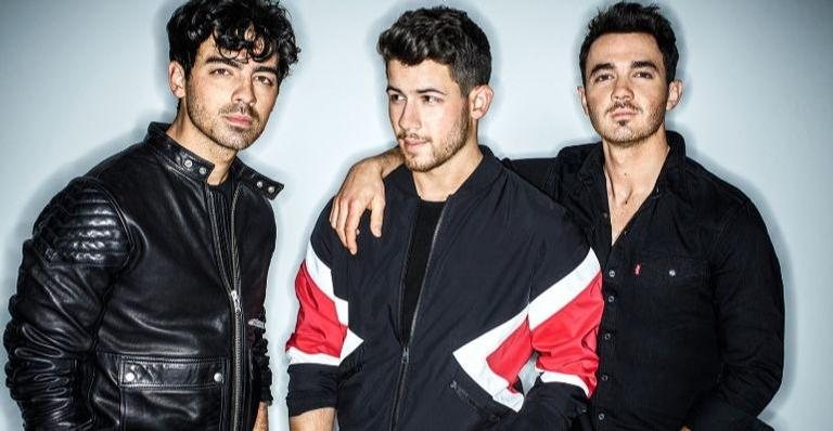 Jonas Brothers anunciam livro sobre memórias dos irmãos - Foto/Destaque Instagram