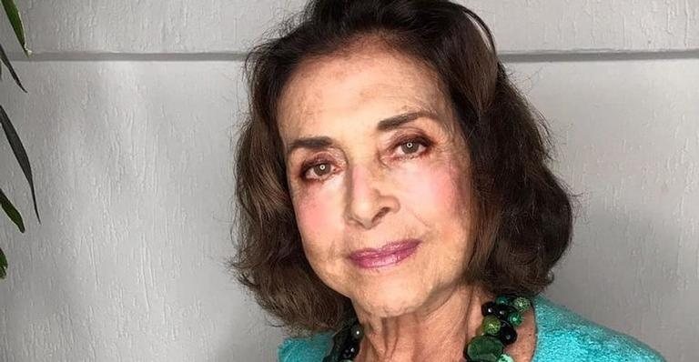 Aos 78 anos, Betty Faria chocou seus colegas de elenco ao mostrar sua flexibilidade - Reprodução/Instagram