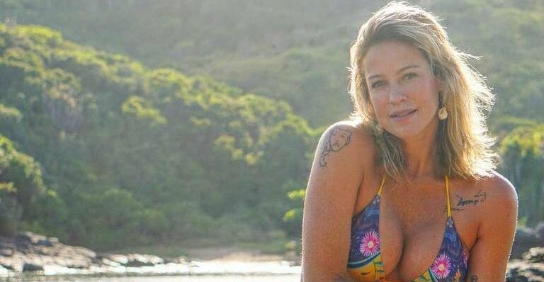 Apresentadora mostrou que está bem feliz com a nova vida - Reprodução/Instagram