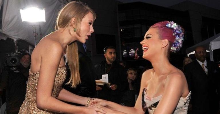 Taylor Swift e Katy Perry levantam suspeitas de parceria - Foto/Destaque Getty Images