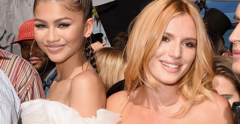 Bella Thorne agradece Zendaya pelo apoio após fotos vazadas - Foto/Destaque Getty Images