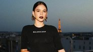 Atriz surgiu com um look preto nada básico - Reprodução/Instagram