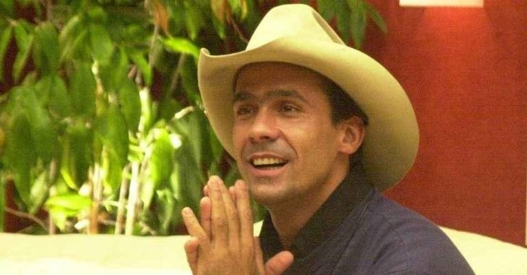 Campeão do BBB 2, revela que perdeu todo o prêmio de campeão - Foto/Reprodução