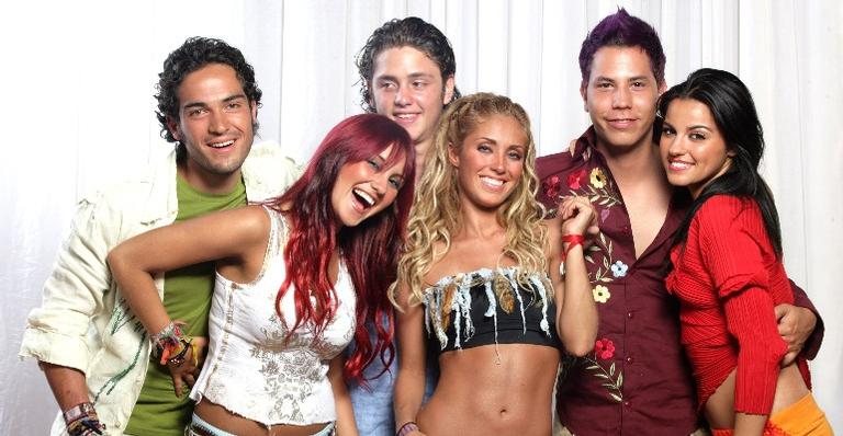 Integrantes do RBD desabafam sobre lado obscuro da banda - Foto/Destaque RBD Hecho En España/Divulgação