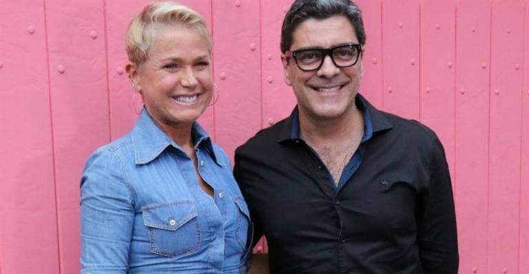 Xuxa Meneghel e Junno Andrade - Agnews