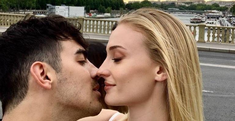 Sophie Turner e Joe Jonas se preparando para cerimônia de casamento em Paris - Foto/Destaque Instagram