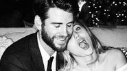 Liam Hemsworth e Miley Cyrus no dia da cerimónia do casamento, em dezembro de 2018 - Foto/Destaque Instagram