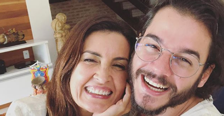 Fátima Bernardes aproveita o dia ao lado de Túlio Gadêlha - Foto/Destaque Instagram