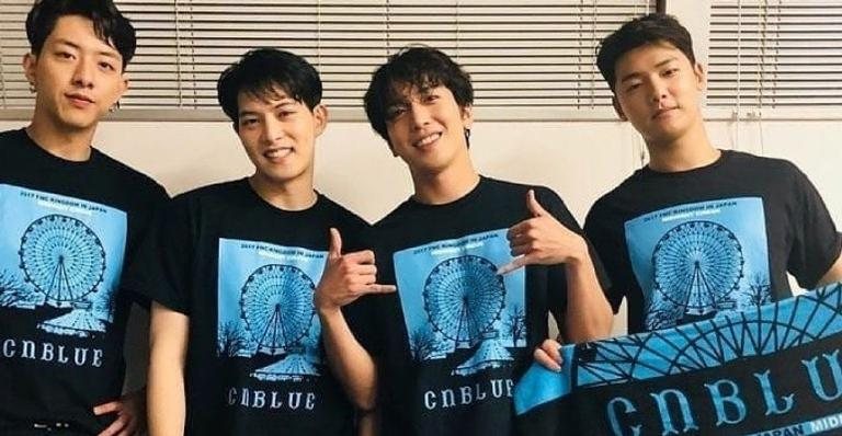 Lee Joung durante turnê com o grupo K-POP, CNBLUE - Foto/Destaque Instagram